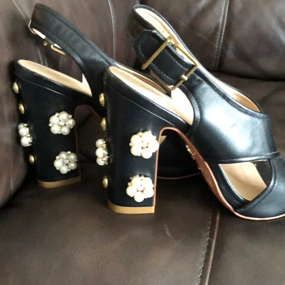 Beautiful shoes! Very comfortable! - Picture 3 of 8